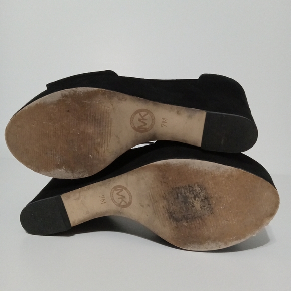 Michael Kors Black Platform Wedge Sandal Size 7 - Picture 8 of 11